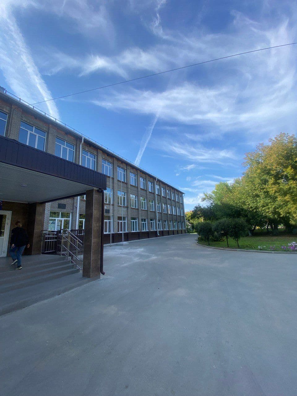 Ремонт кровли школы. Ул. Станиславского, 30