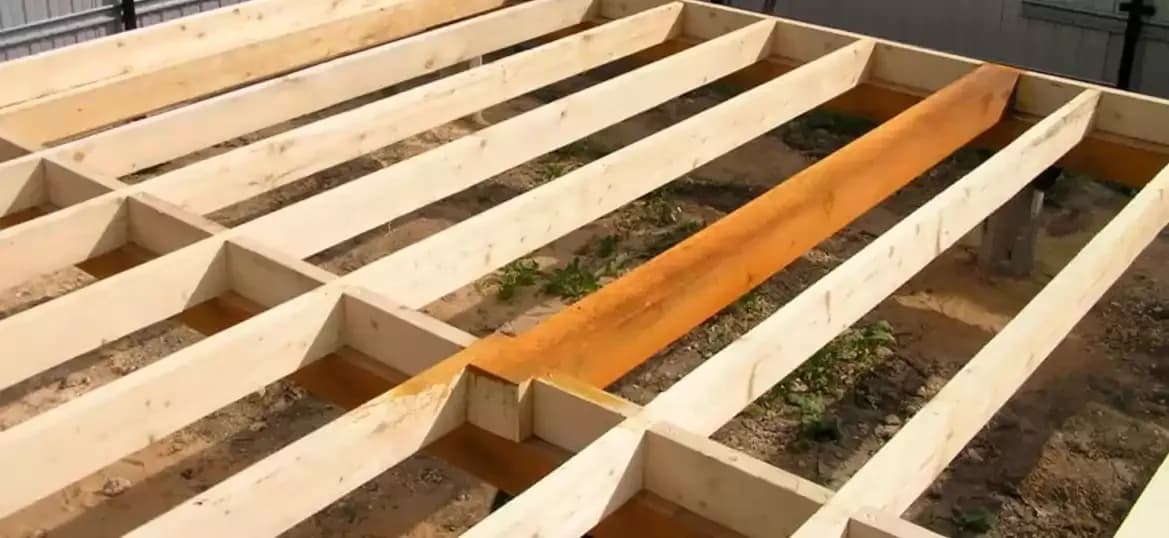 Монтаж лаг перекрытия